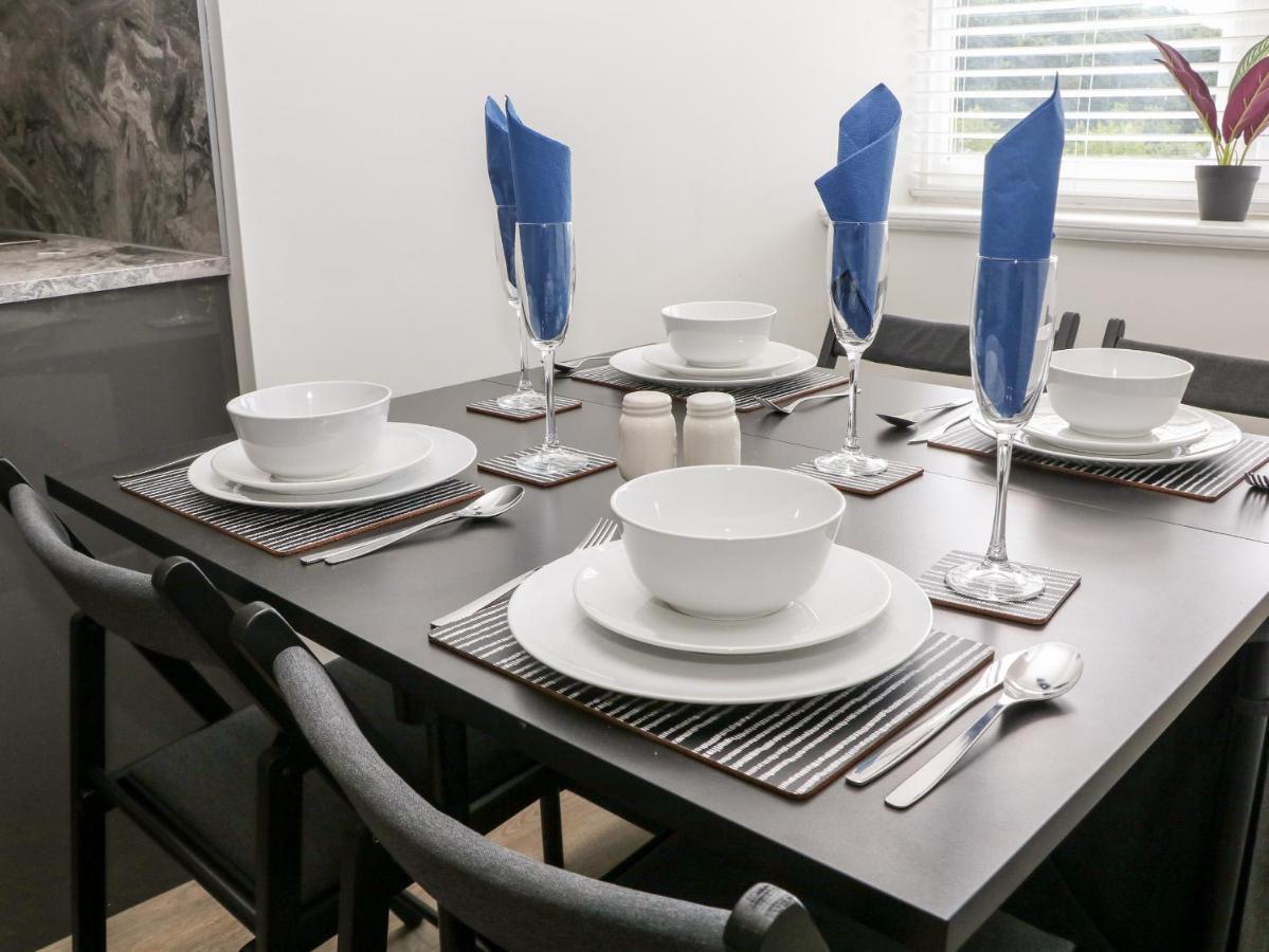 Sunshine Apartment Белпер Экстерьер фото