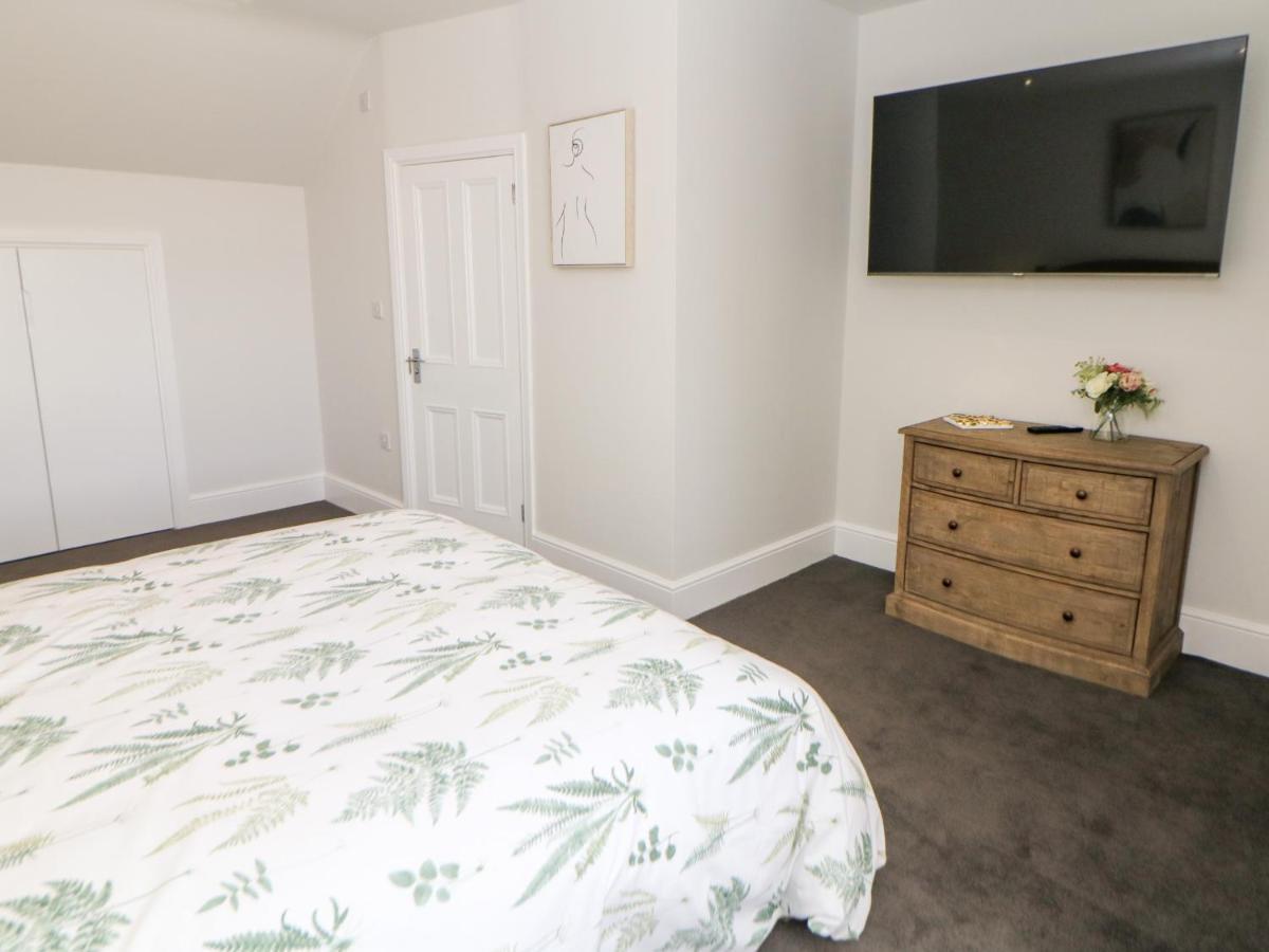 Sunshine Apartment Белпер Экстерьер фото