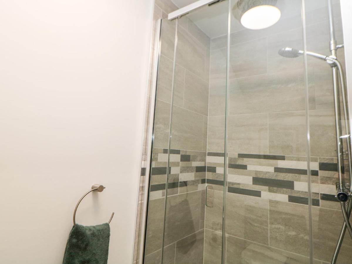 Sunshine Apartment Белпер Экстерьер фото